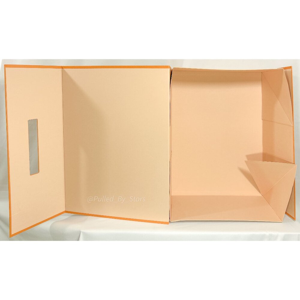 LOUIS VUITTON Large Orange Foldover Magnetic Gift Box w/ Handle (17" x 23" x 9") - Picture 14 of 16